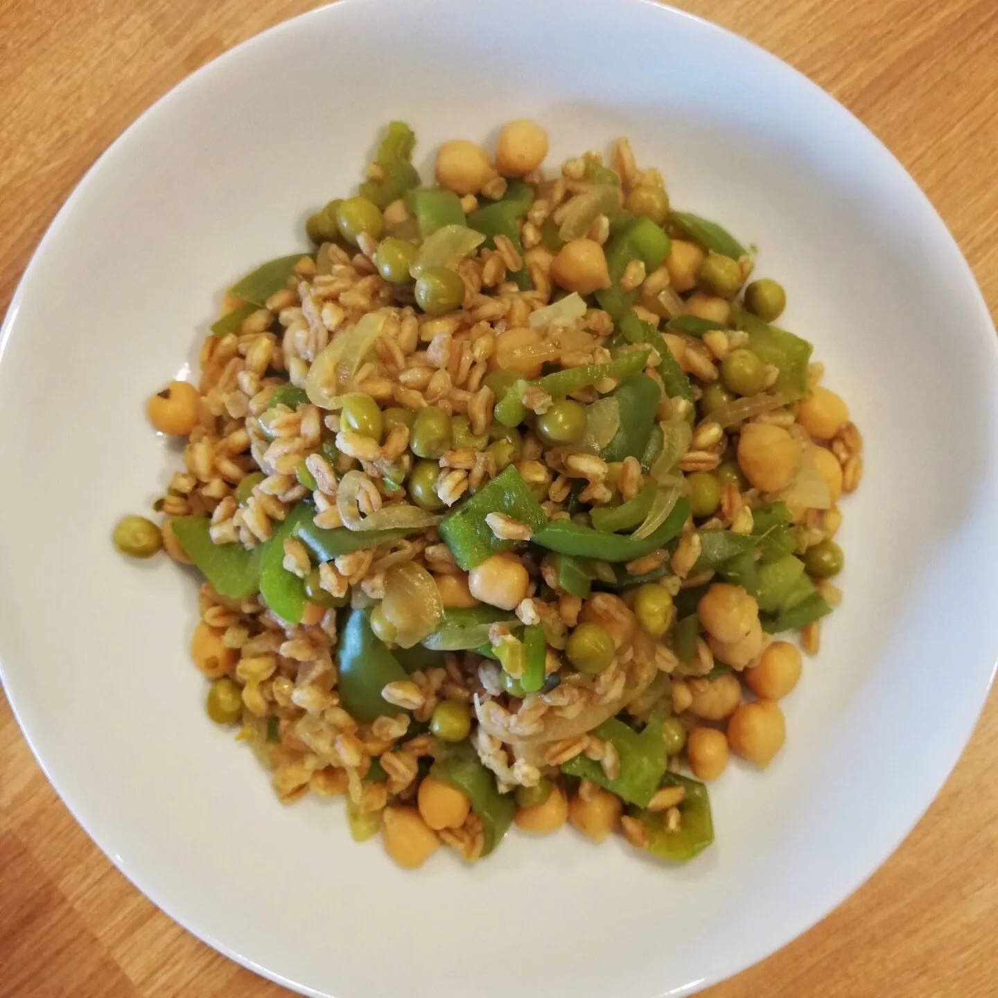 FARRO E LEGUMI con peperoni