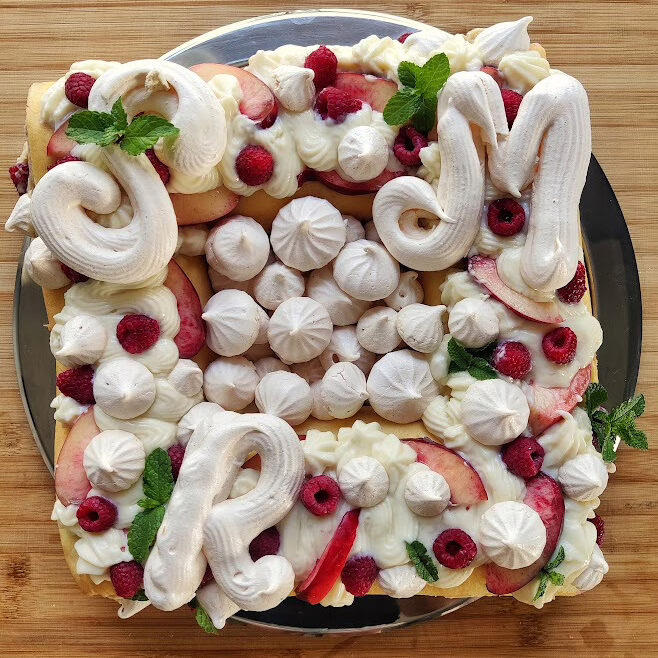 TORTA GIRELLA PESCHE E CIOCCOLATO BIANCO