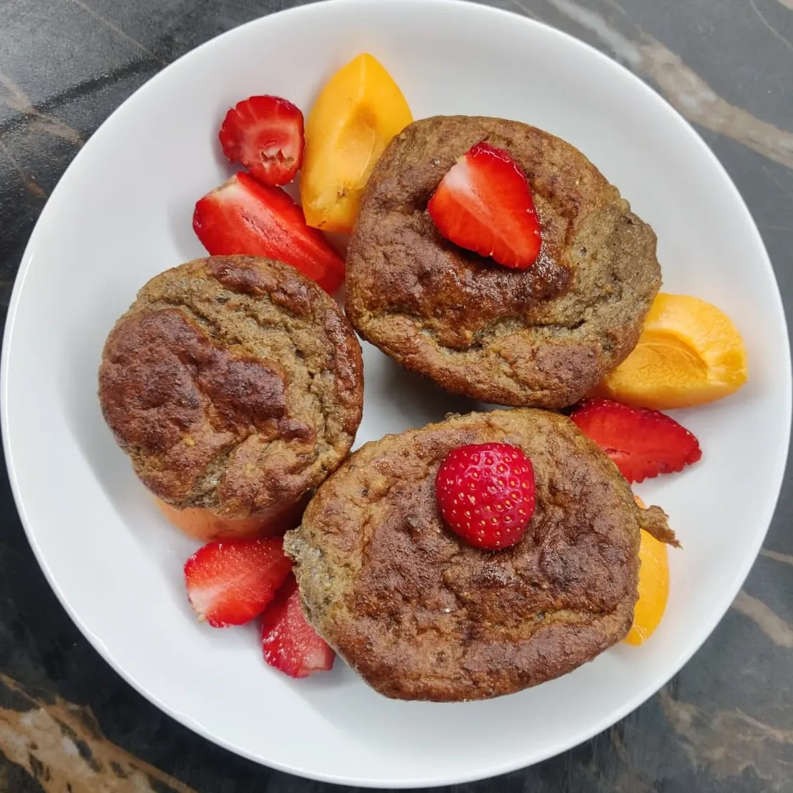MUFFIN CON FIOCCHI DI LATTE E BANANE