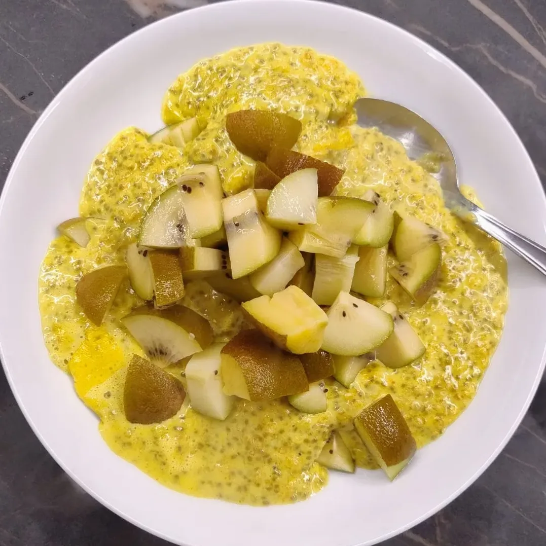 CHIA PORRIDGE CURCUMA E KIWI